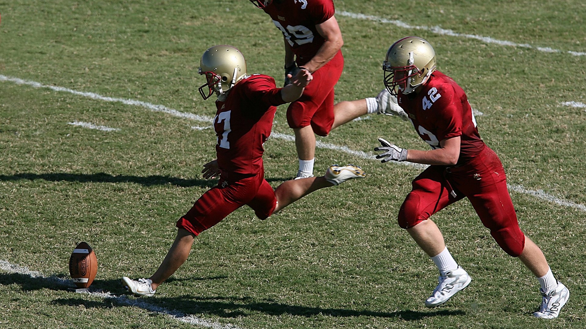 小球阵容与大个内线打法的碰撞分析，大球战术和小球战术